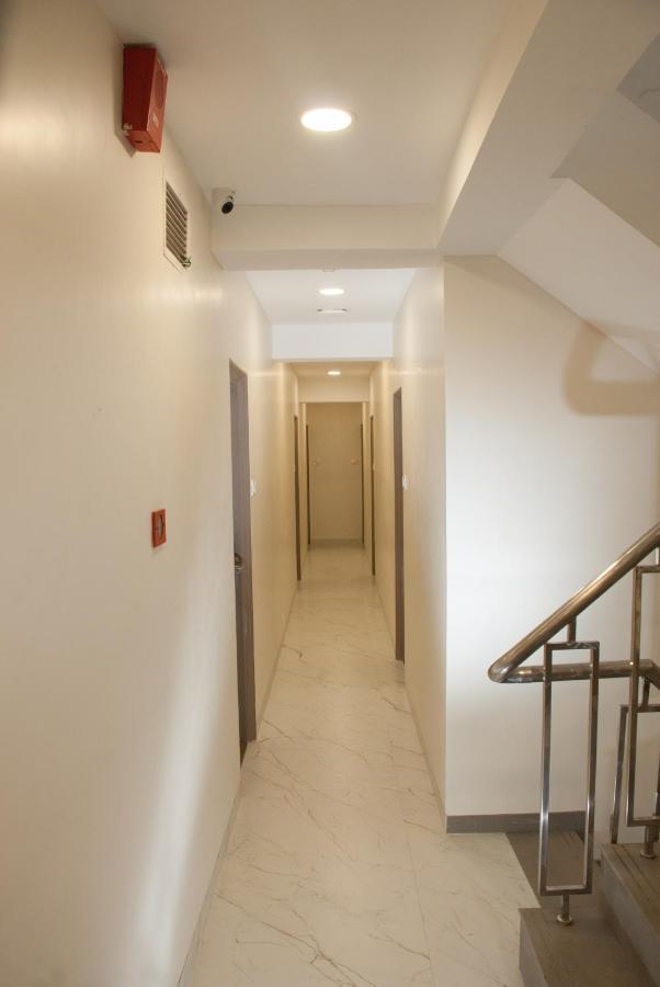 City Hotel Mumbai Luaran gambar