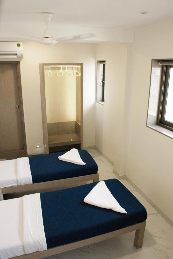 City Hotel Mumbai Luaran gambar