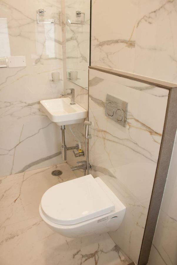 City Hotel Mumbai Luaran gambar